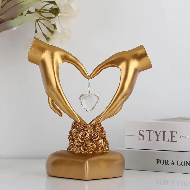 Golden Family Love Decoration Statue for Home Romance