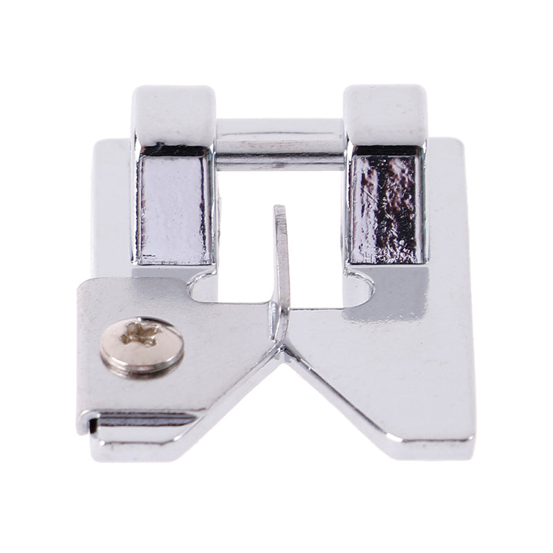 Brother Multifunctional Sewing Machine with Presser Feet