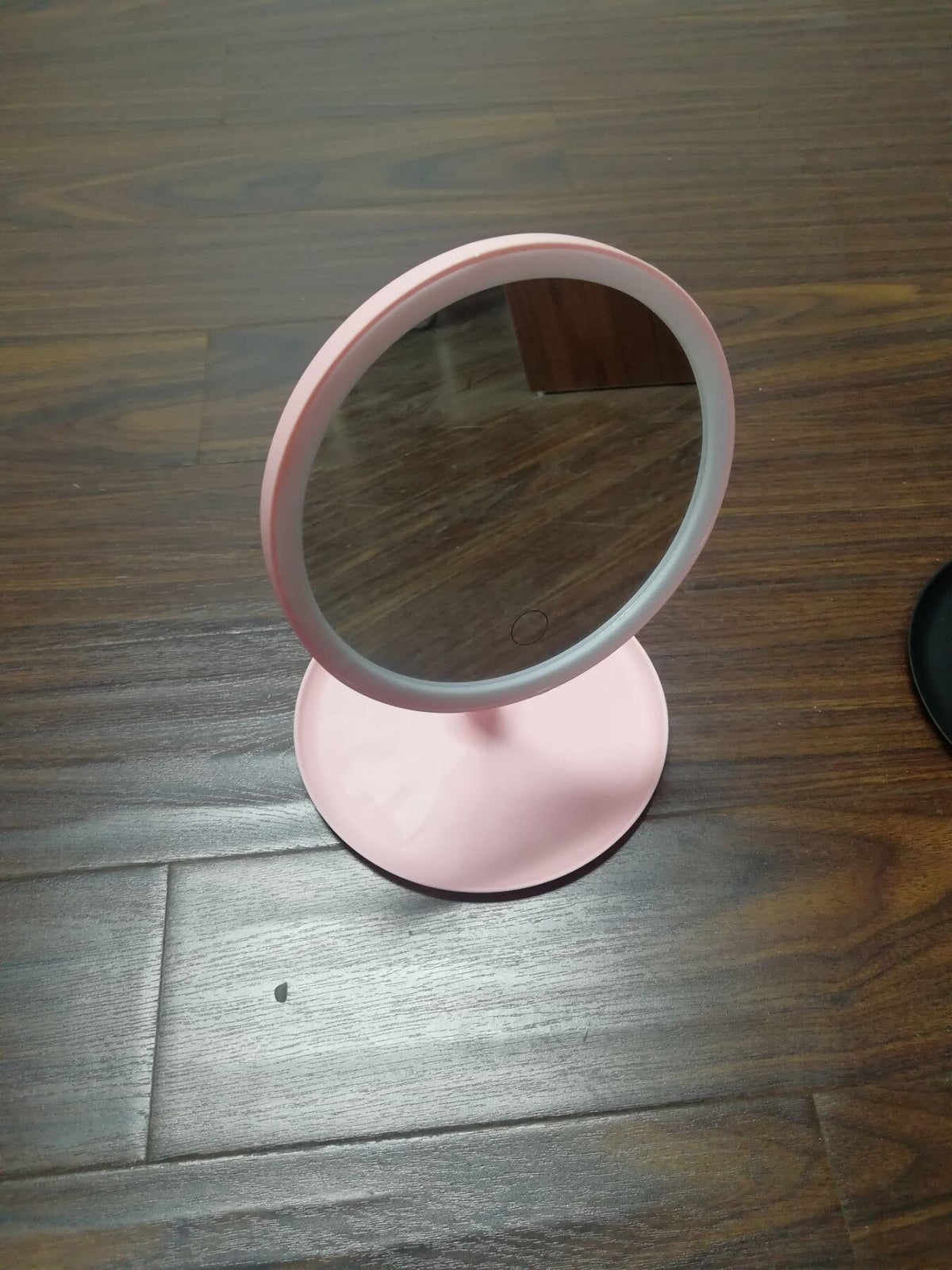 Makeup Mirror with LED Light and Adjustable Colors